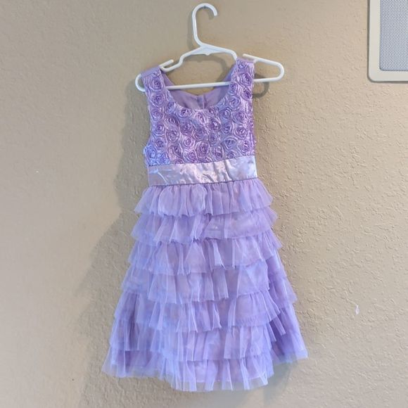 Jona Michelle Other - Girls Purple Special Occasion Dress size 5
